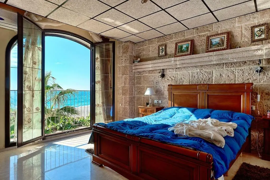 Casa De Sueno En La Playa Villa Adra Spain